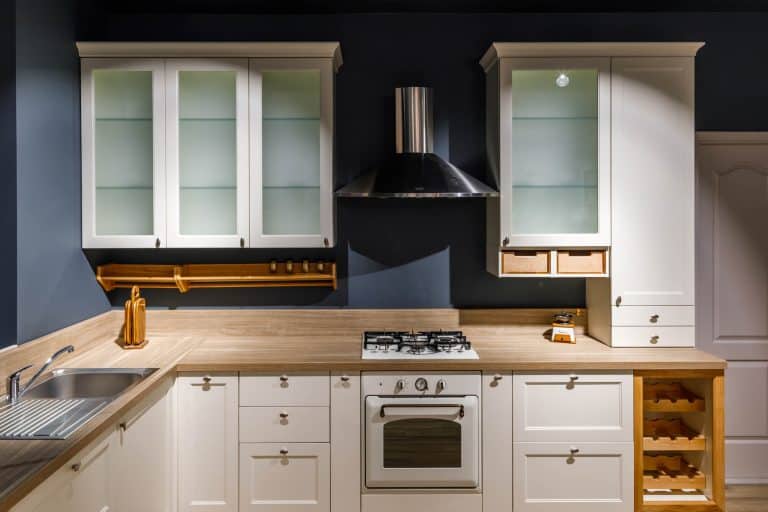 How to Maximize Storage Space with Kitchen Cabinets: A Guide in New Orleans, LA