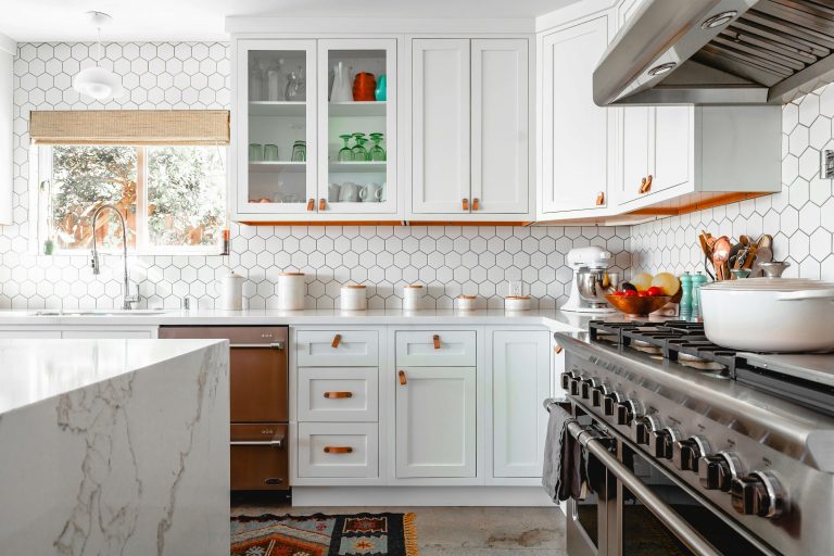 5 Strategies to Personalized Your Kitchen Cabinets in New Orleans, LA
