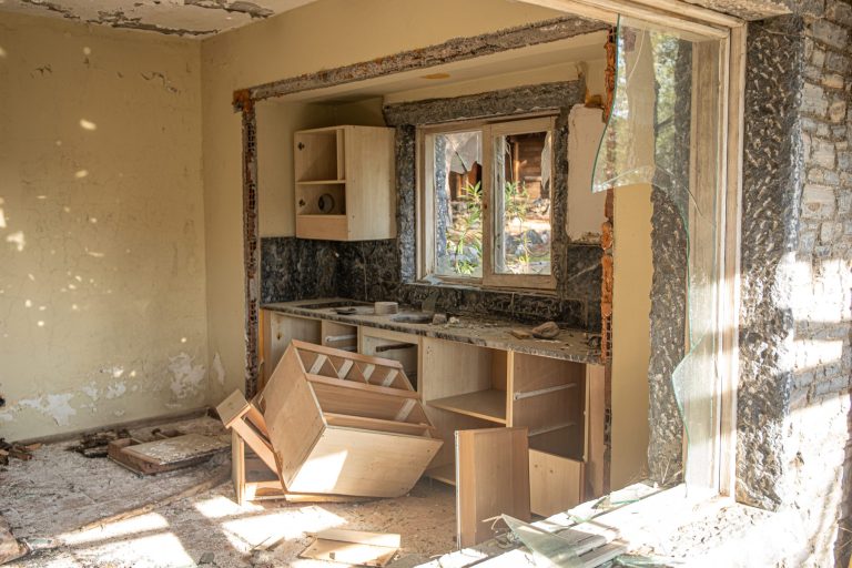How Can You Safely Dispose of Old Kitchen Cabinets in New Orleans, LA?